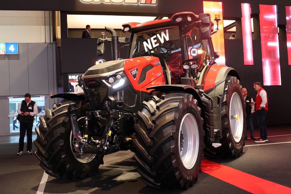 Nuovo modello Case IH Puma 185 con trasmissione CVXDrive ad Agritechnica 2025